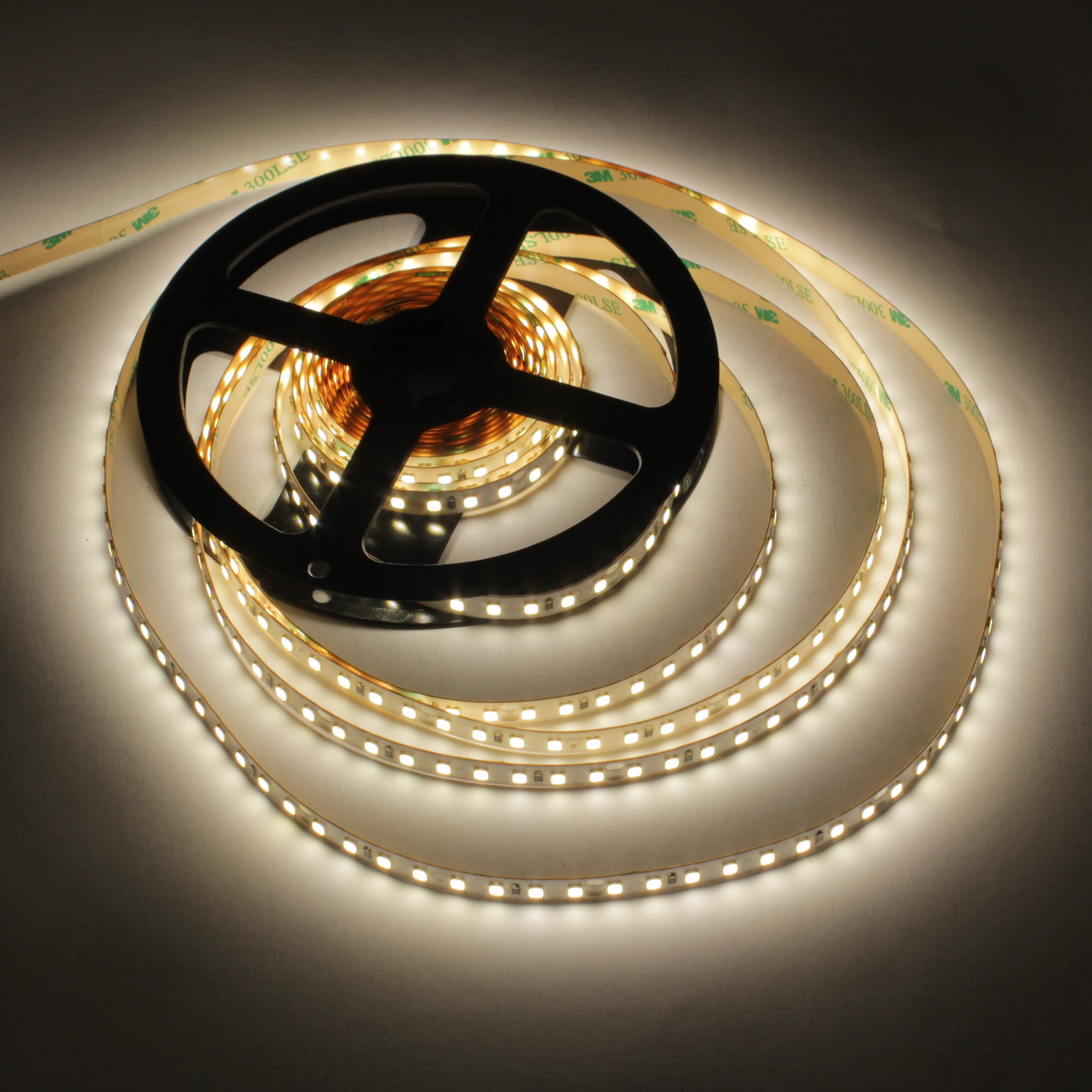 Світлодіодна стрічка LED-STIL 4000K 6 Вт/м 2835 128 діодів IP33 24 Вольти 900 lm нейтральне світло