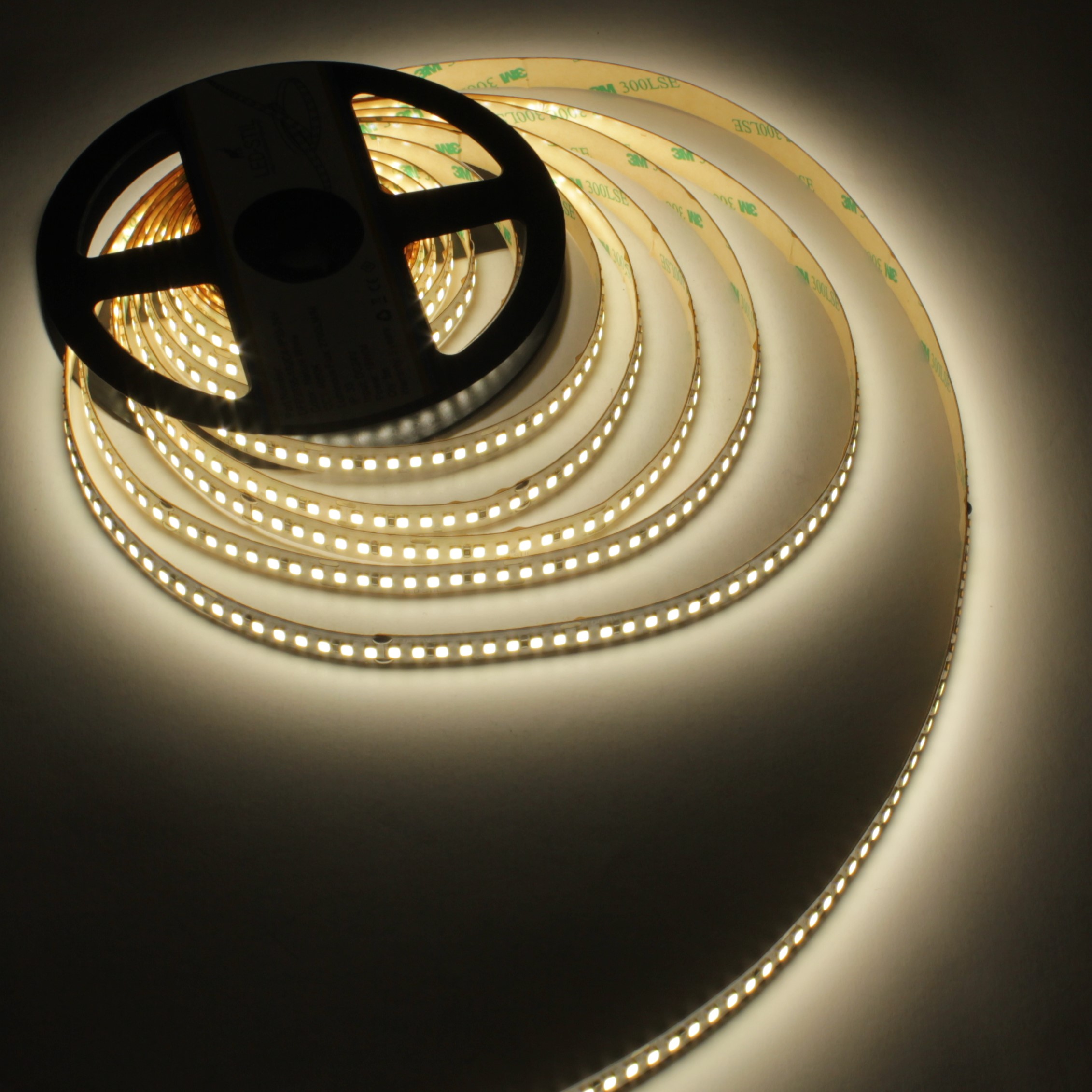 Світлодіодна стрічка LED-STIL 4000K 18 Вт/м 2835 192 діоди IP33 24 Вольти 2700 lm нейтральне світло