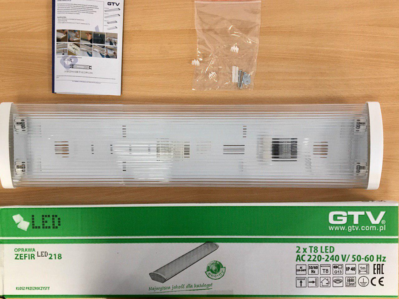 Настенно-потолочный светильник ZEFIR-LED 2x60см, T8, IP40, ABS/PC (прозрачный рассеиватель)