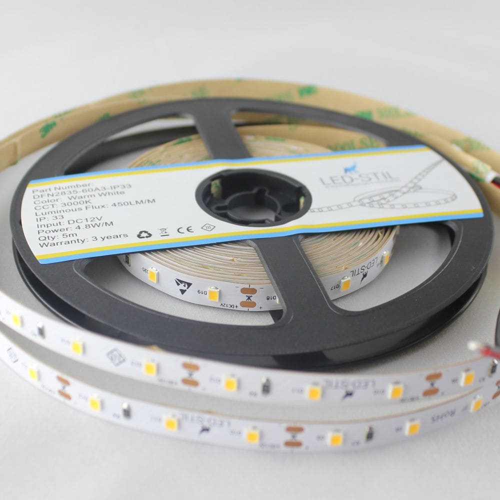 LED стрічка LED-STIL 3000K 4,8 w 2835 60 шт. IP33 12V 450lm тепле світло
